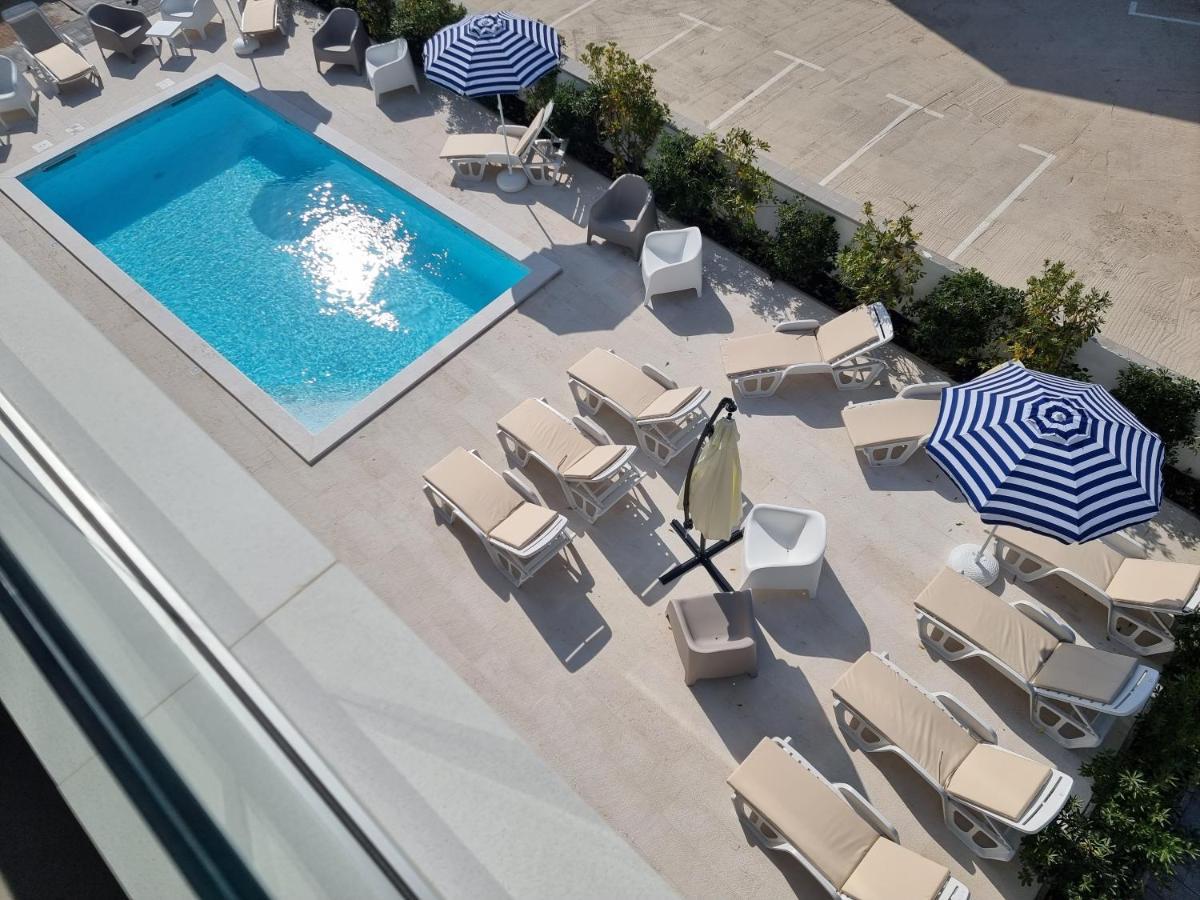 Villa Shark Deluxe Novalja Bagian luar foto